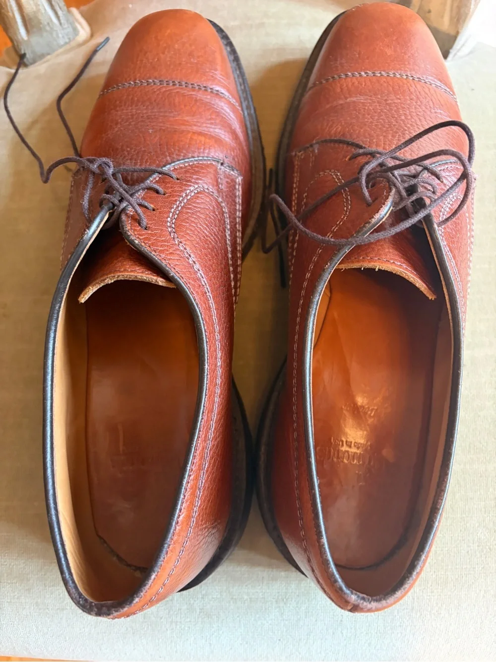 Allen Edmonds Becker Pebbled Leather Cap Toe Oxfords 8.5 D Cognac Brown